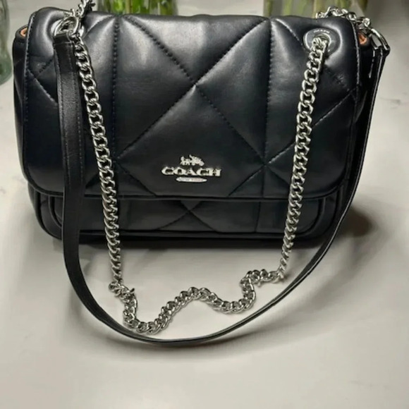 Coach Klare Crossbody 25 With Puffy Diamond Quilting CJ611 EUC + COA - Picture 1 of 14